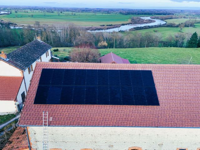 panneaux solaires Avrilly